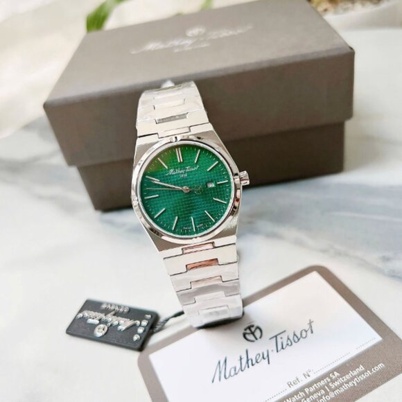 Tissot Mathey Green 36mm Unisex Watch - Picture 2 of 8